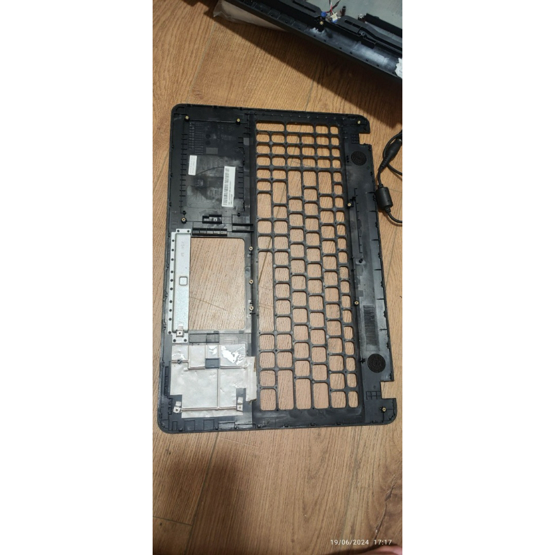 vỏ mặt C cho Laptop  Asus X541U