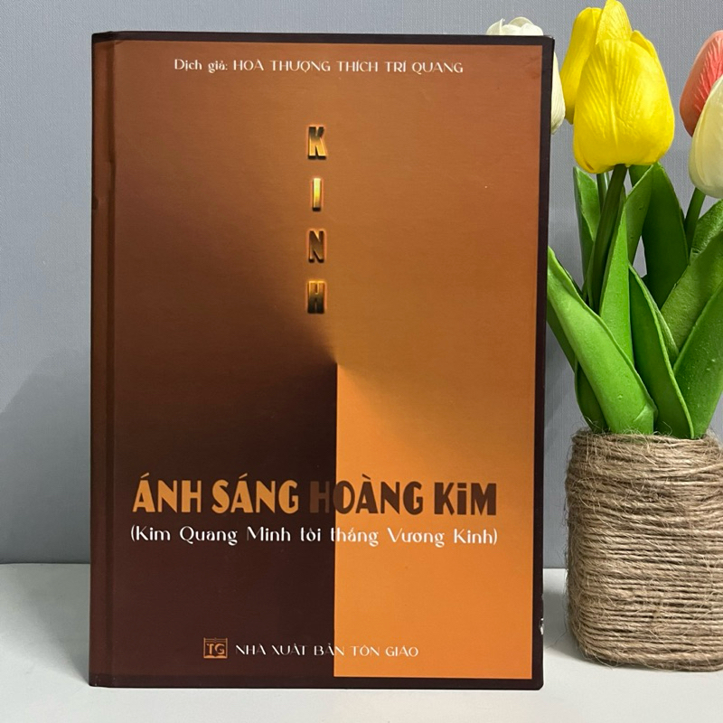 Sách - Kinh Ánh Sáng Hoàng Kim (Bìa Cứng)