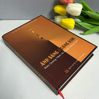 Sách - Kinh Ánh Sáng Hoàng Kim (Bìa Cứng)