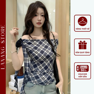 Áo kiểu nữ hở vai LaNang Áo trễ vai kẻ caro phối hoa gắn vai phong cách Hàn Quốc [A52]