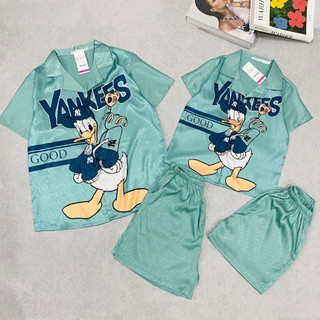 Bộ đồ ngủ mẹ và bé chất lụa xước mềm mát , HÌNH VỊT Yankees xanh lá