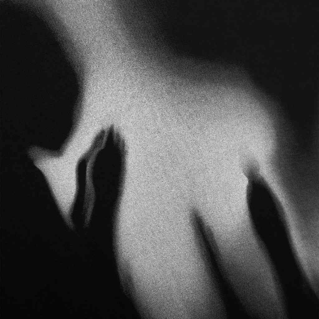 Áo thun NEEDS OF WISDOM Akash Tee - Black - Local Brand Chính Hãng