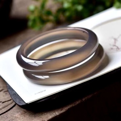 Vòng Mã Não Trong Khởi Quang 5A Màu Xám Khói Bản Hẹ Sang Trọng, Tinh Tế Kèm Kiểm Định - Ngọc Trai Trường Thịnh
