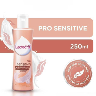 Dung dịch vệ sinh phụ nữ cho da nhạy cảm Lactacyd Pro Sensitive 250ml
