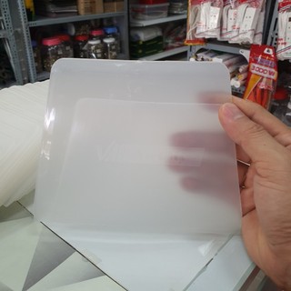 Miếng nhựa trét bột chà ron trét keo chà ron