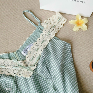 Đầm caro 2 dây phối ren kèm khăn