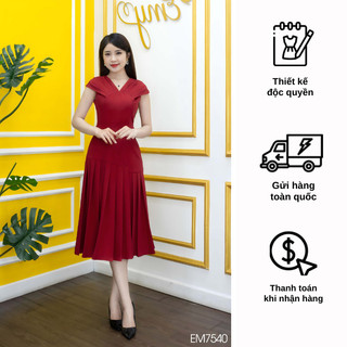 Đầm emy em7540 xoè đỏ ply cổ