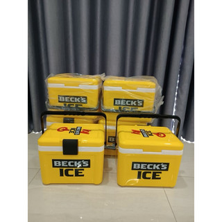 Thùng đá giữ nhiệt mini dung tích 6,8 lít (Màu ngẫu nhiên)