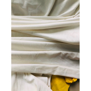 Lot39 - thun lót co giãn 2 chiều màu kem khổ 1,3m x 1m