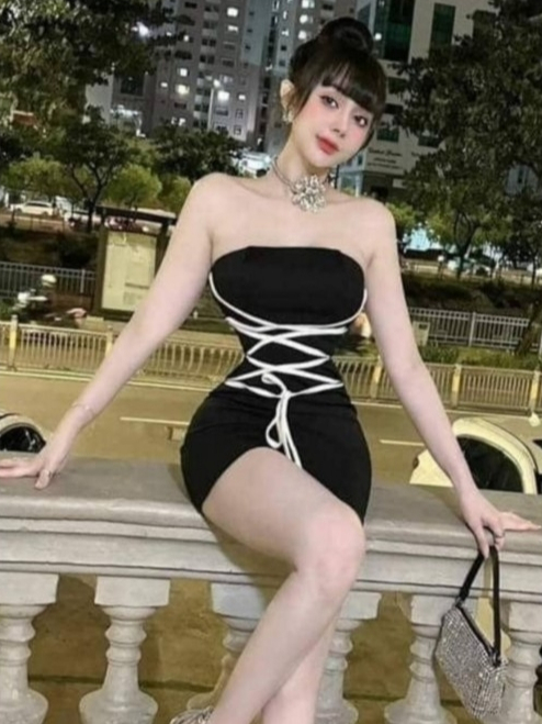 Đầm body đan dây cúp ngực