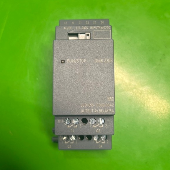 Module Logo8 DM8 230R 4DI/4DO SIEMENS