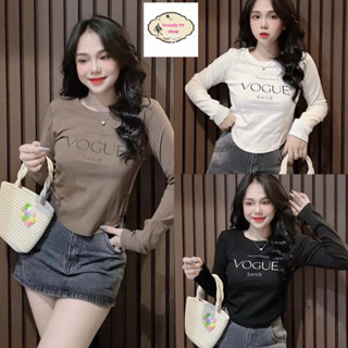 Áo thun nữ Tay Dài ôm body CropTop vạt bầu phối chữ (VOGUE)