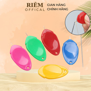 Dụng cụ xỏ kim dụng cụ xỏ chỉ hình oval dễ dàng sử dụng riem