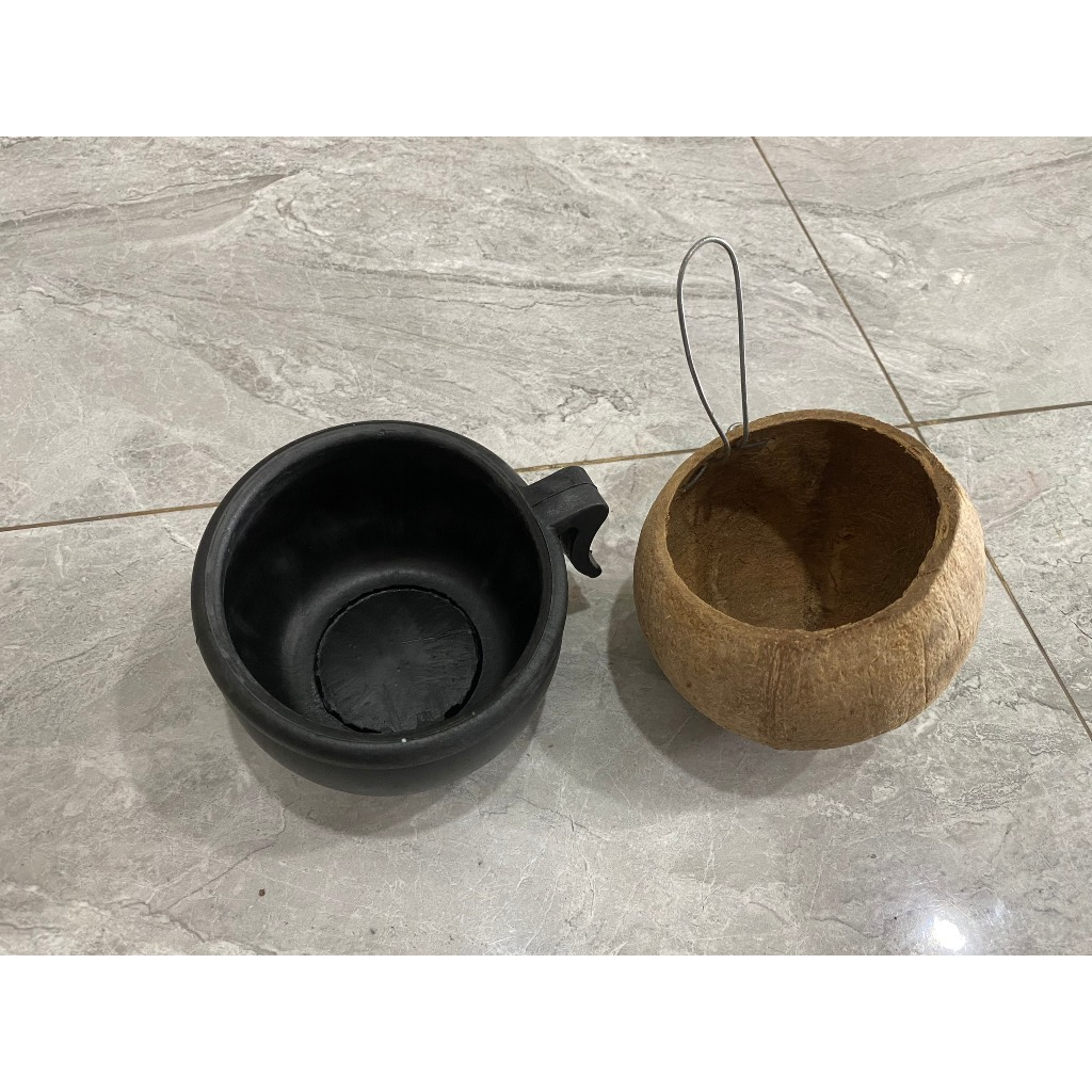 Gáo ăn, uống bằng cao su, gáo dừa dùng cho gà chọi, gà tre, chim