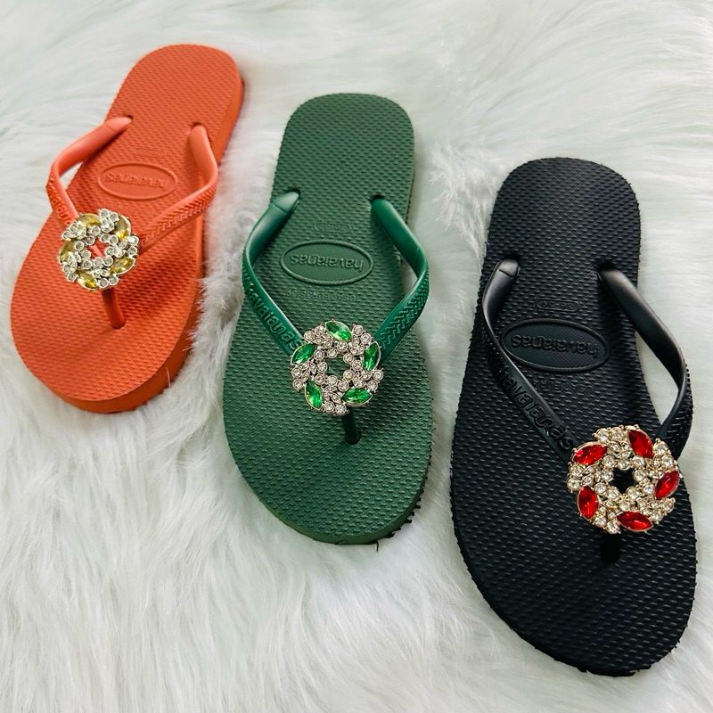 Dép xốp Thái, dép kẹp nữ mũi tròn đính Charm Vòng Nguyệt Quế siêu hot