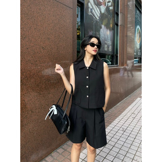 Gile cổ bẻ Garderobe