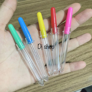 Cây xỏ chỉ tiện lợi nhiều màu