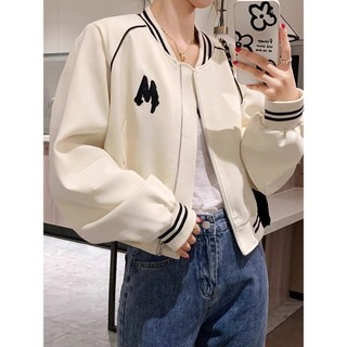 ÁO KHOÁC GIÓ FORM RỘNG CROPTOP IN CHỮ M