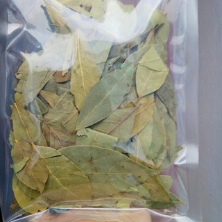 Lá Nguyệt Quế (Bay Leaf) 100g
