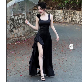Váy lụa dài xẻ đùi chất mềm mại 2 lớp kèm quần rời
