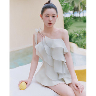 Set Áo Tơ Bèo Xanh Tà Chéo Cột Nơ 1 Bên Mix Quần Tafta Trắng Form Rộng Đi Biển Mùa Hè