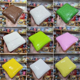  squishy Toast size jumbo chất bơ kèm hộp mica 