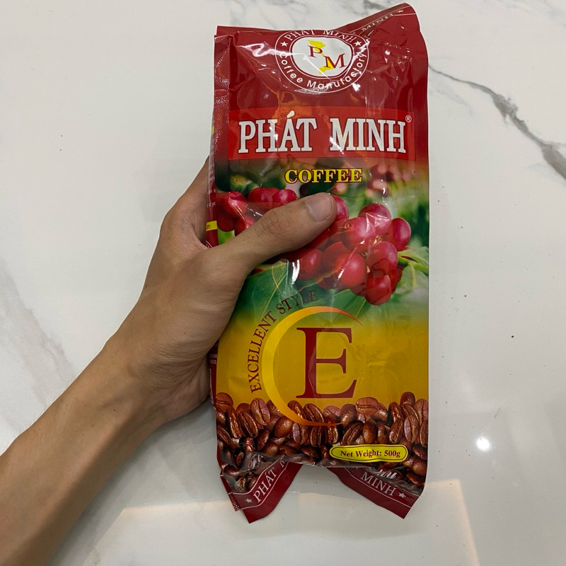 Cà Phê Phát Minh Chữ E Viền Đỏ