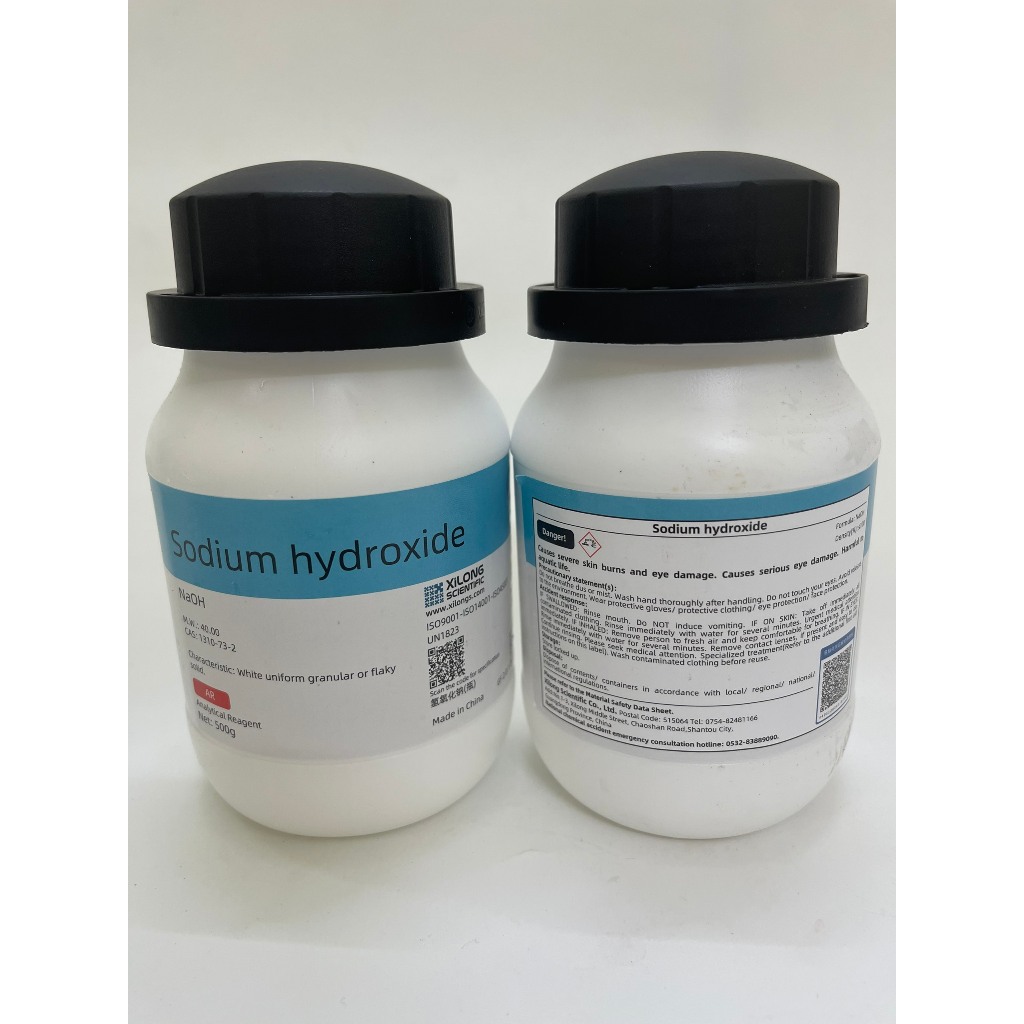 Hoá chất Sodium hydroxide >96% (NaOH / Natri hydroxit, chai 500G, Xilong, Cas 1310-73-2)