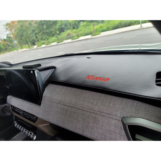 Thảm taplo da carbon Mitsubishi Xforce 2024