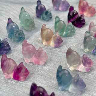Tượng mèo mini đá Fluorite đa sắc dùng trưng bày, đá phong thuỷ, đá thanh tẩy Tarot