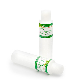Nước rửa móng tay ( axiton ) Quyên 125ml