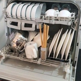 Máy rửa bát Panasonic TM1 để mặt bàn không cần sửa bếp