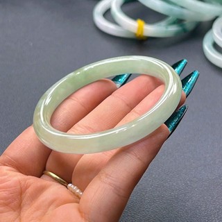 Vòng tay bản đũa ngoc cẩm thach size 50-57mm