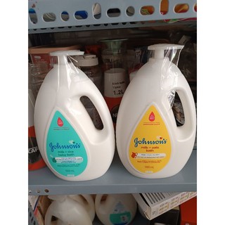 Sữa tắm chứa sữa và gạo Johnson's Milk + Rice bath 1000ml