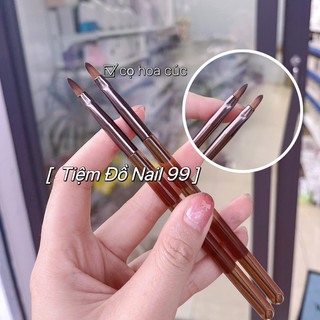Cọ hoa cúc vẽ nail