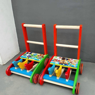 Xe gà gỗ tập đi cho bé yêu