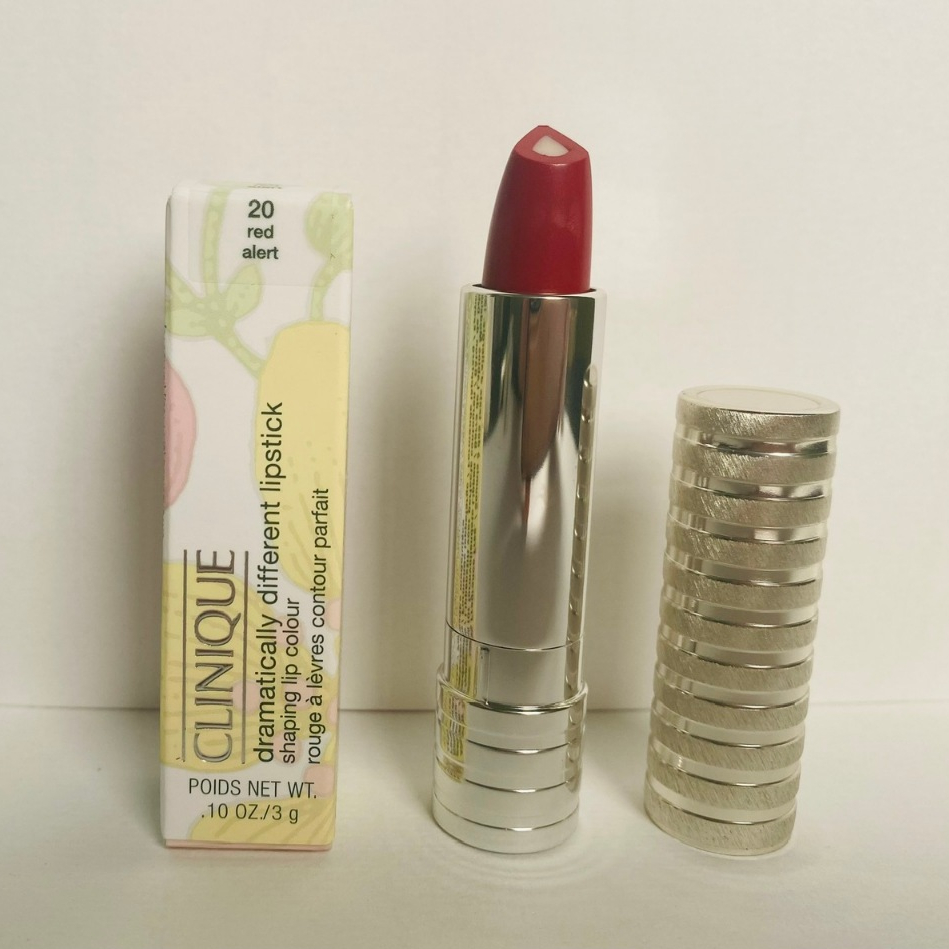 Son lì có dưỡng Clinique dramatically different Lipstick - Hàng Mỹ
