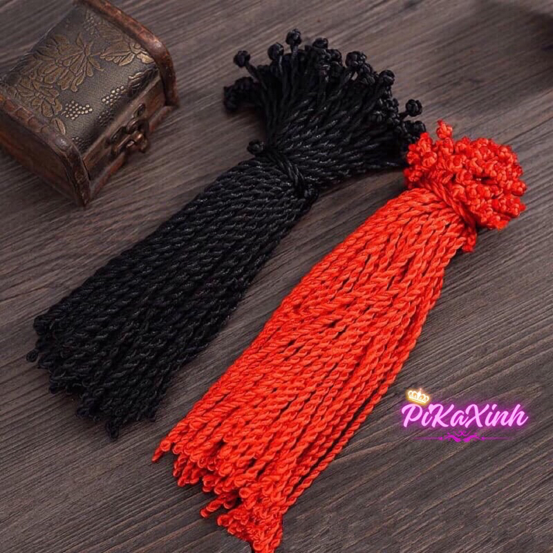 vòng tay chỉ đỏ 2 màu đỏ đen