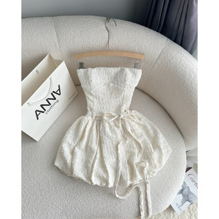 Đầm xốp cúp ngực buộc eo Anna - Ofin