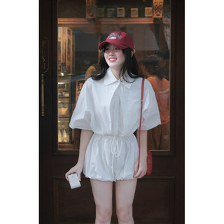Jum sơ mi trắng Linh Hoàng