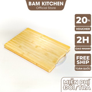 Thớt gỗ tre Bam KITCHEN loại dày kích thước lớn 20x30cm có tay cầm inox cao cấp TGT01F