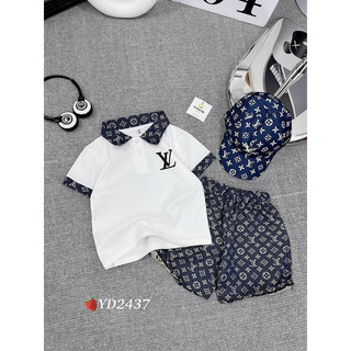 Bộ LV bé trai kèm mũ