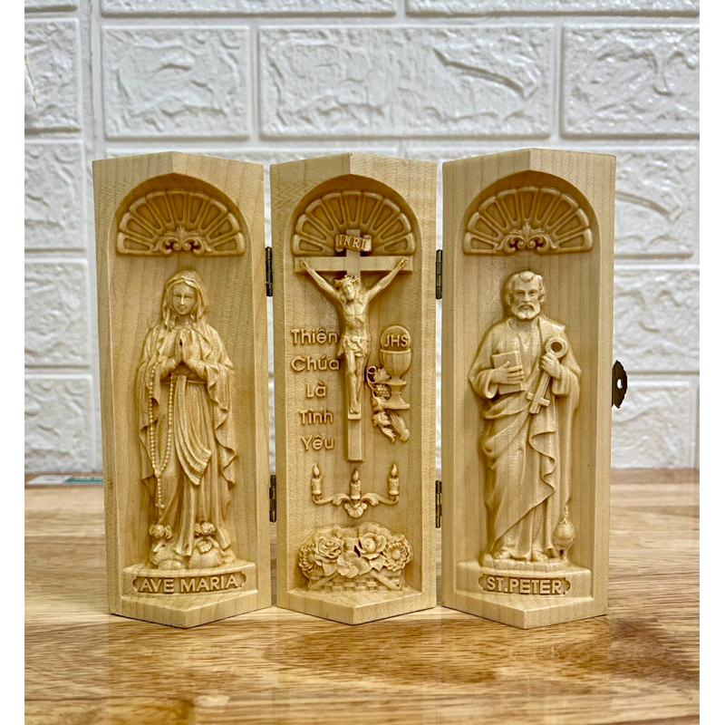 Bộ bàn thờ gấp gọn Đức mẹ Lộ đức- chúa chịu nạn- Thánh Phê rô
