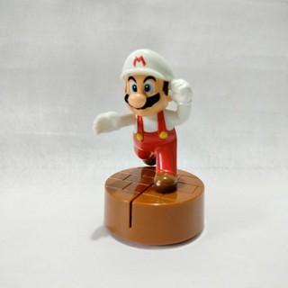 Mô hình Mario: xe, mê cung độc đáo