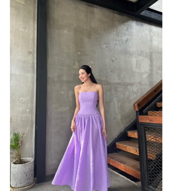 đầm cúp ngực xoè nhún