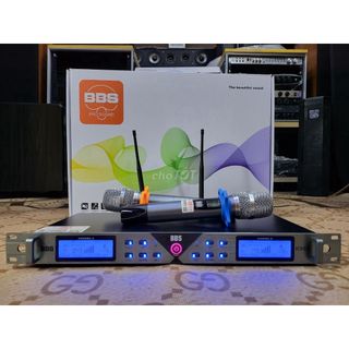 Micro Không Dây Có Tự Ngắt Dò Tần Số Sóng.Dòng Mic Chuyên Karaoke Gia Đình,Phòng Trà,Quán Hát..