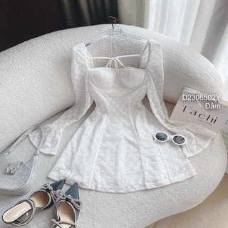 Đầm xòe ren tay dài loe cúp ngực sang trọng VIENS STORE