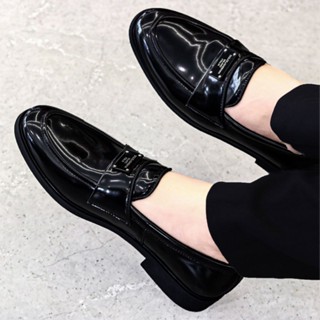  Giày Lười Nam D&G Chất Liệu Da Bóng  Đế Cao 4.5 cmÊm Ái Cực Đẹp  Mã G06 Màu Đen Bảo Hành 12 tháng 