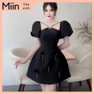 Váy tapta cổ vuông dây v đá ngực kèm hoa