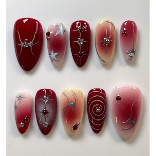 42 Nailbox thiết kế y2k đỏ